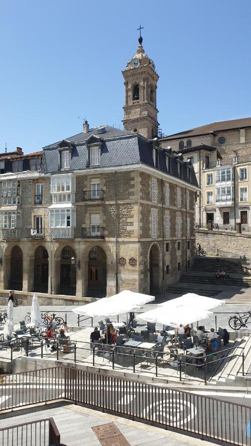 Hostal Del Arquitecto Vitoria-Gasteiz Kültér fotó
