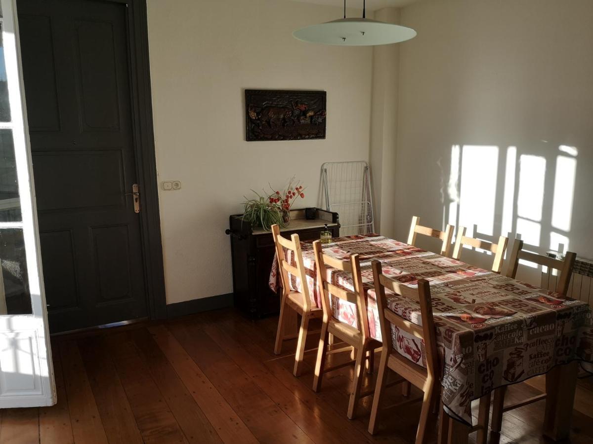Hostal Del Arquitecto Vitoria-Gasteiz Kültér fotó