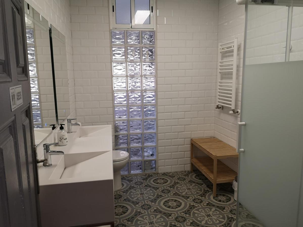 Hostal Del Arquitecto Vitoria-Gasteiz Kültér fotó