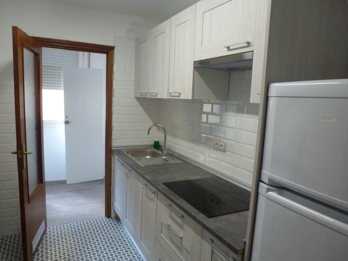 Hostal Del Arquitecto Vitoria-Gasteiz Kültér fotó